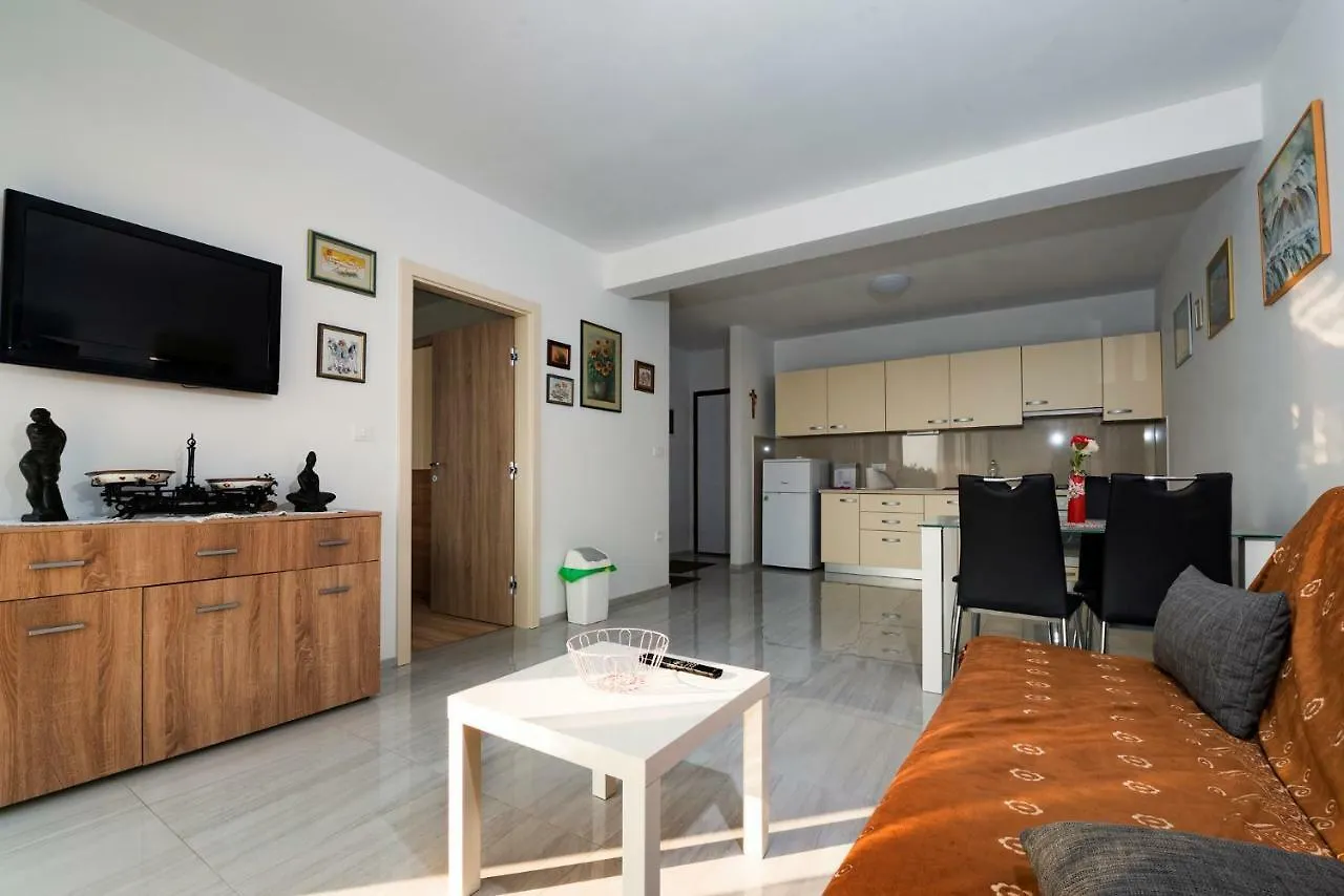 Nora Resident Hotel Medulin Apartment