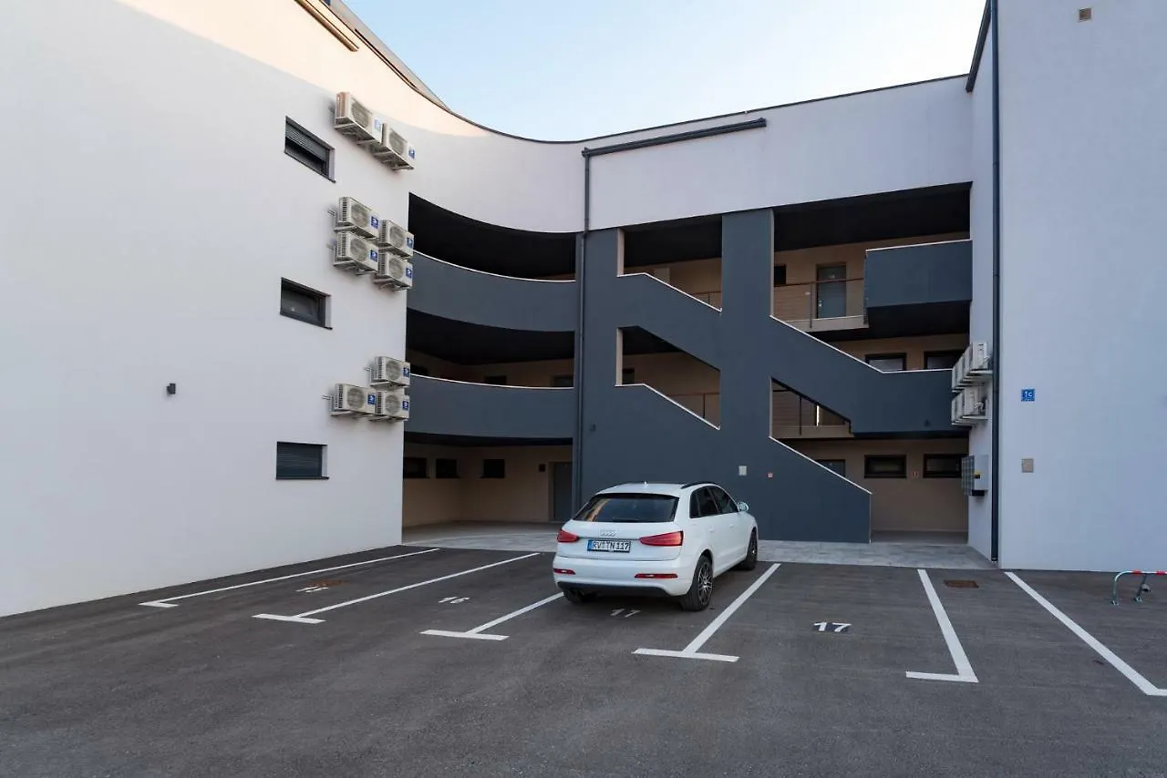 Nora Resident Hotel Medulin Apartment